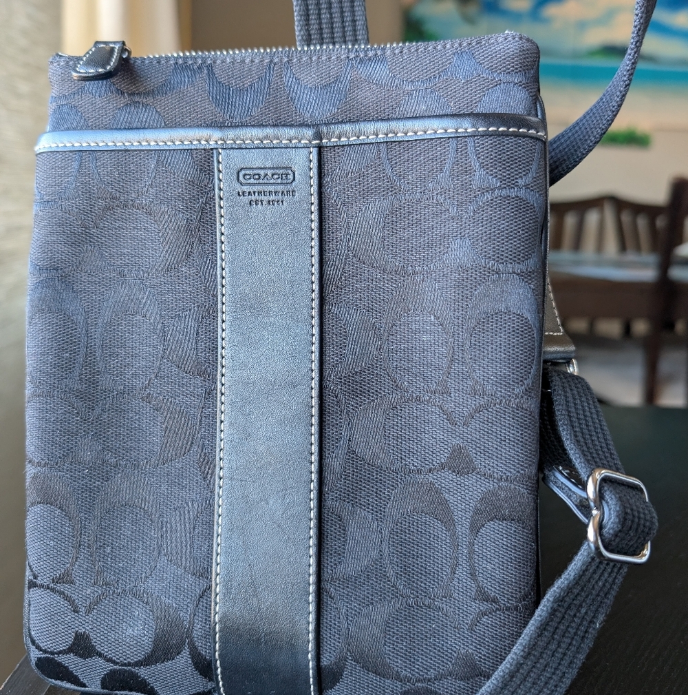 Coach Crossbody Black .Used But Excellent Condition.